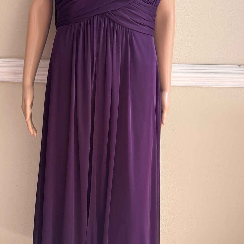 Betsy Adam’s Elegant Purple Evening Gown size 10 used - Picture 3 of 9